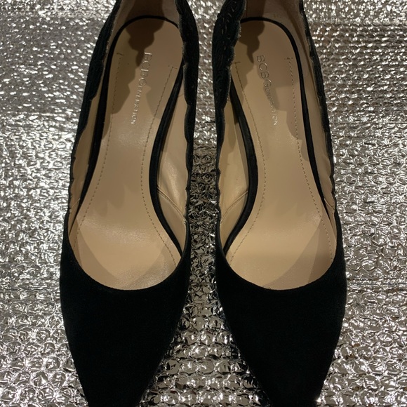 BCBGeneration Black Suede 9.5M - Picture 3 of 8
